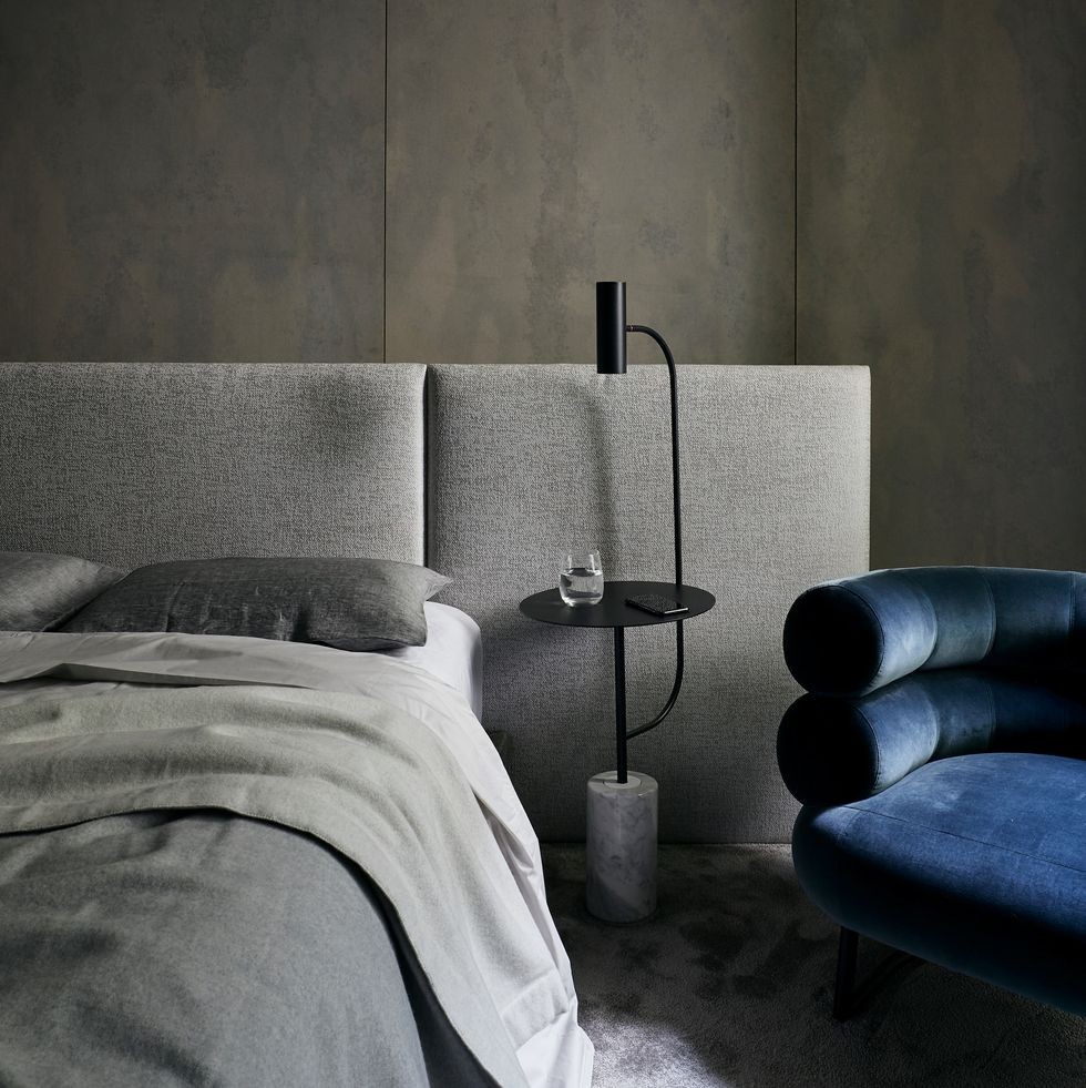 o casa de familie cu stil elegant si natural, spatii deschise si terasa