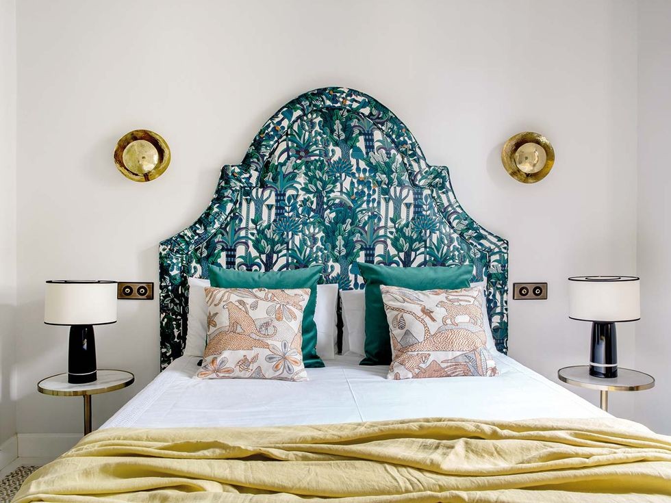 un apartament decorat intr-un stil eclectic si plin de farmec